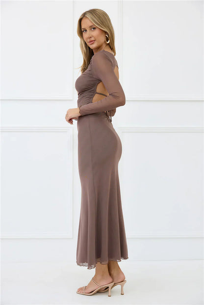 Thinking Pretty Long Sleeve Maxi Dress Mushroom