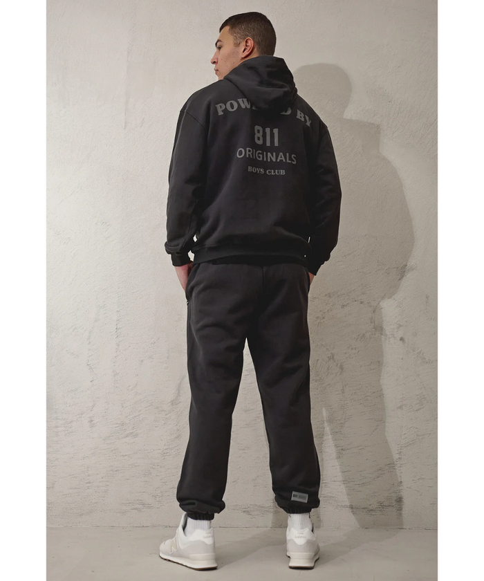811 Originals Unisex Boys Club Sweatpants (Black Wash)