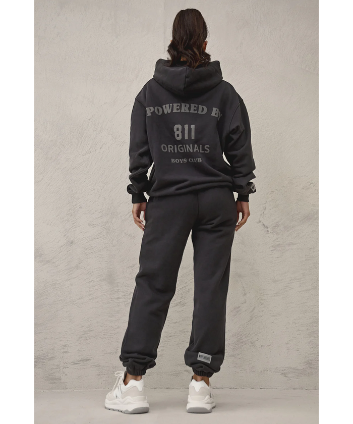 811 Originals Unisex Boys Club Sweatpants (Black Wash)