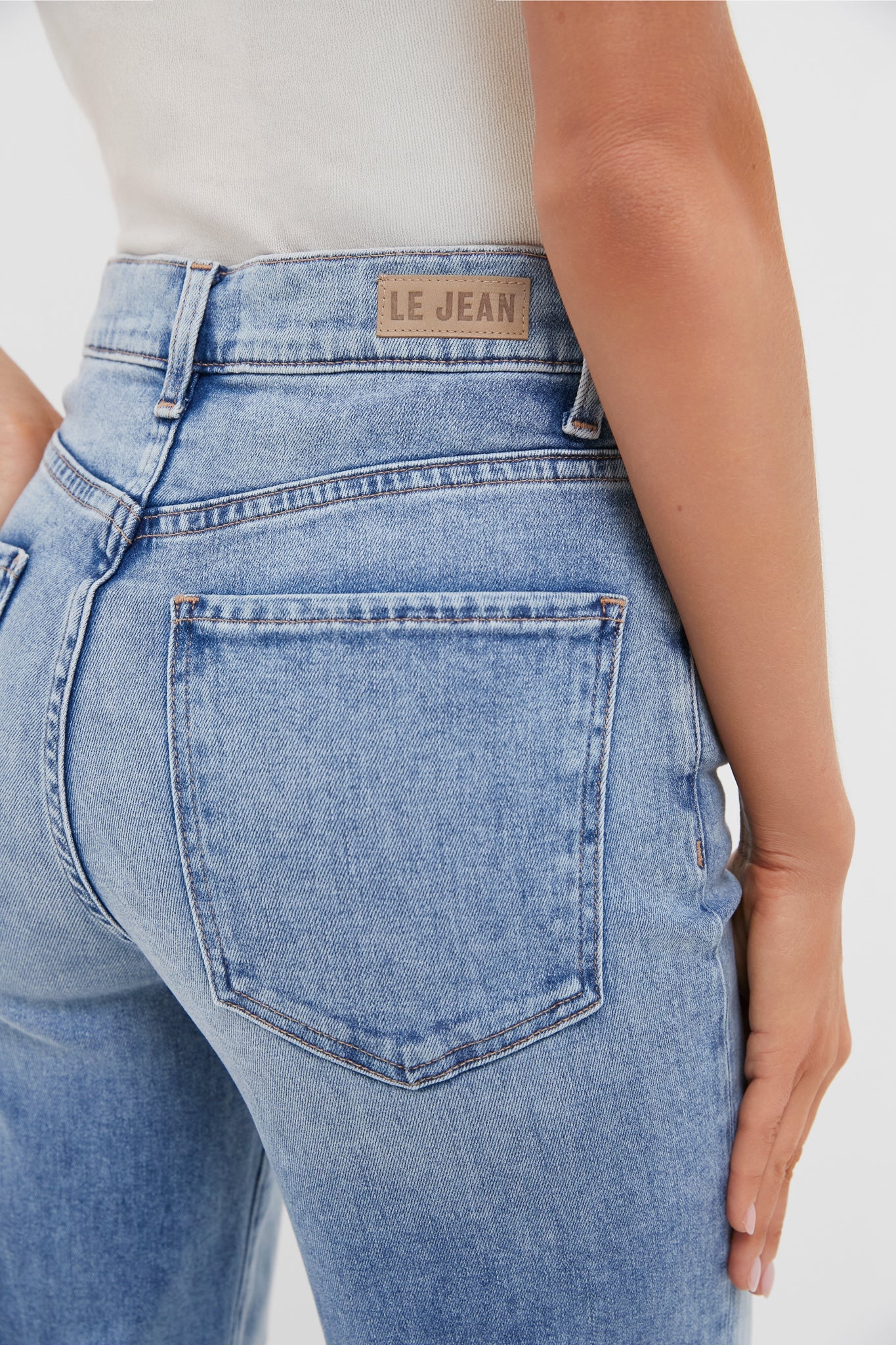 Big Chill 90's Mid Rise Straight Ankle