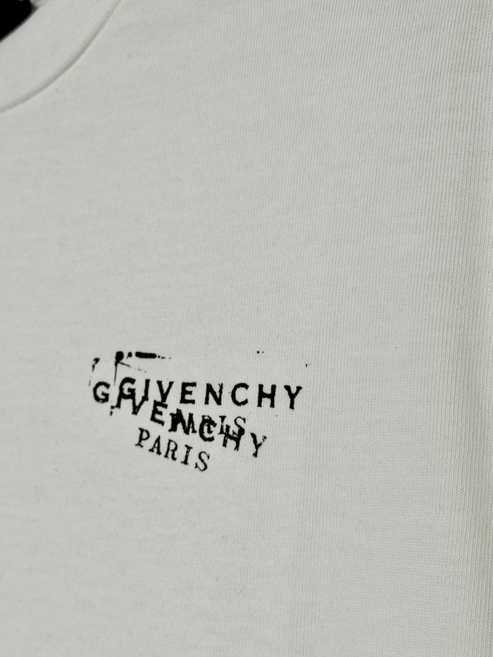 Playera Calidad Alta Givenchy Cuello Redondo